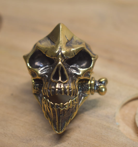 Evil Skull Clasp